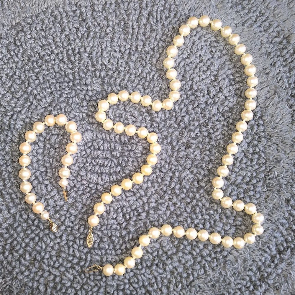 VINTAGE NECKLACE & BRACELET - LARGE FAUX PEARLS
